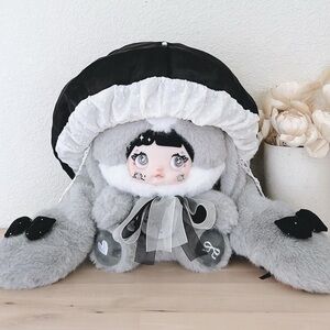 🖤 Nommi Mushroom Jade Plush – Sealed Blind Bag + Card